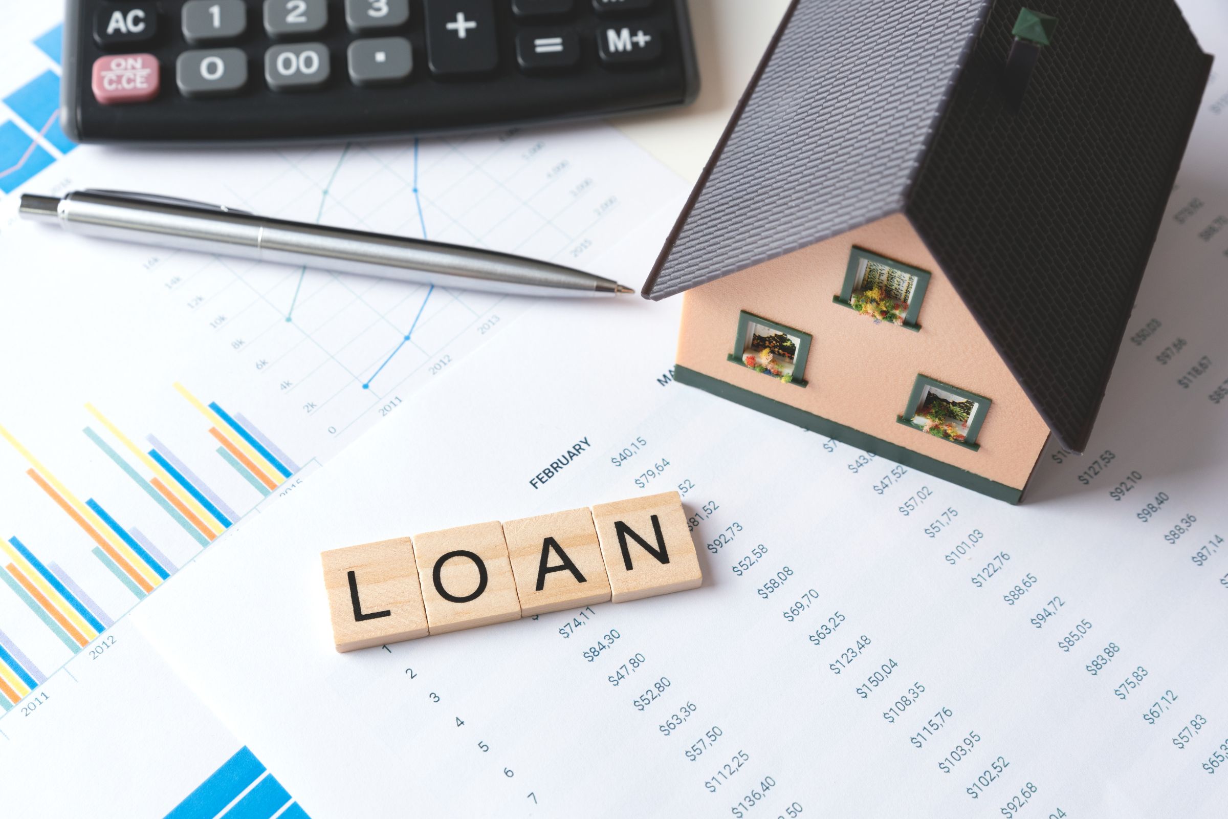 Estate Loans vs. Traditional Loans: Making an Informed Choice